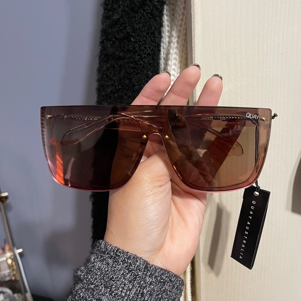 Quay Jaded Sunglasses